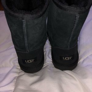 Ugg boots black short